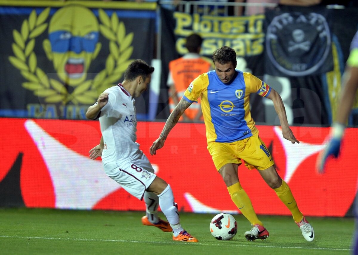 VIDEO şi FOTO Petrolul şi Rapid termină la egalitate, 0-0, iar Steaua rămîne singura echipă cu maximum de puncte