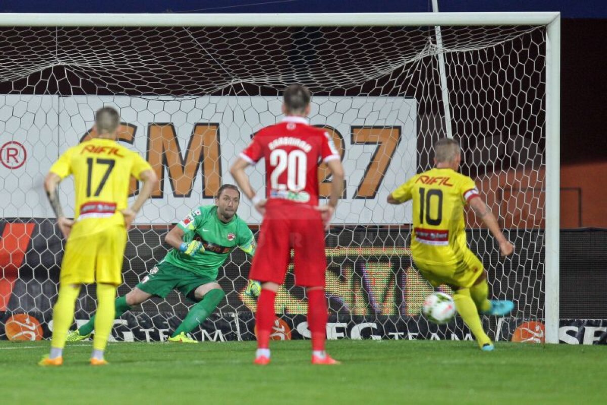 FOTO Au dat-o la pace! Ceahlăul şi Dinamo au terminat la egalitate, 1-1