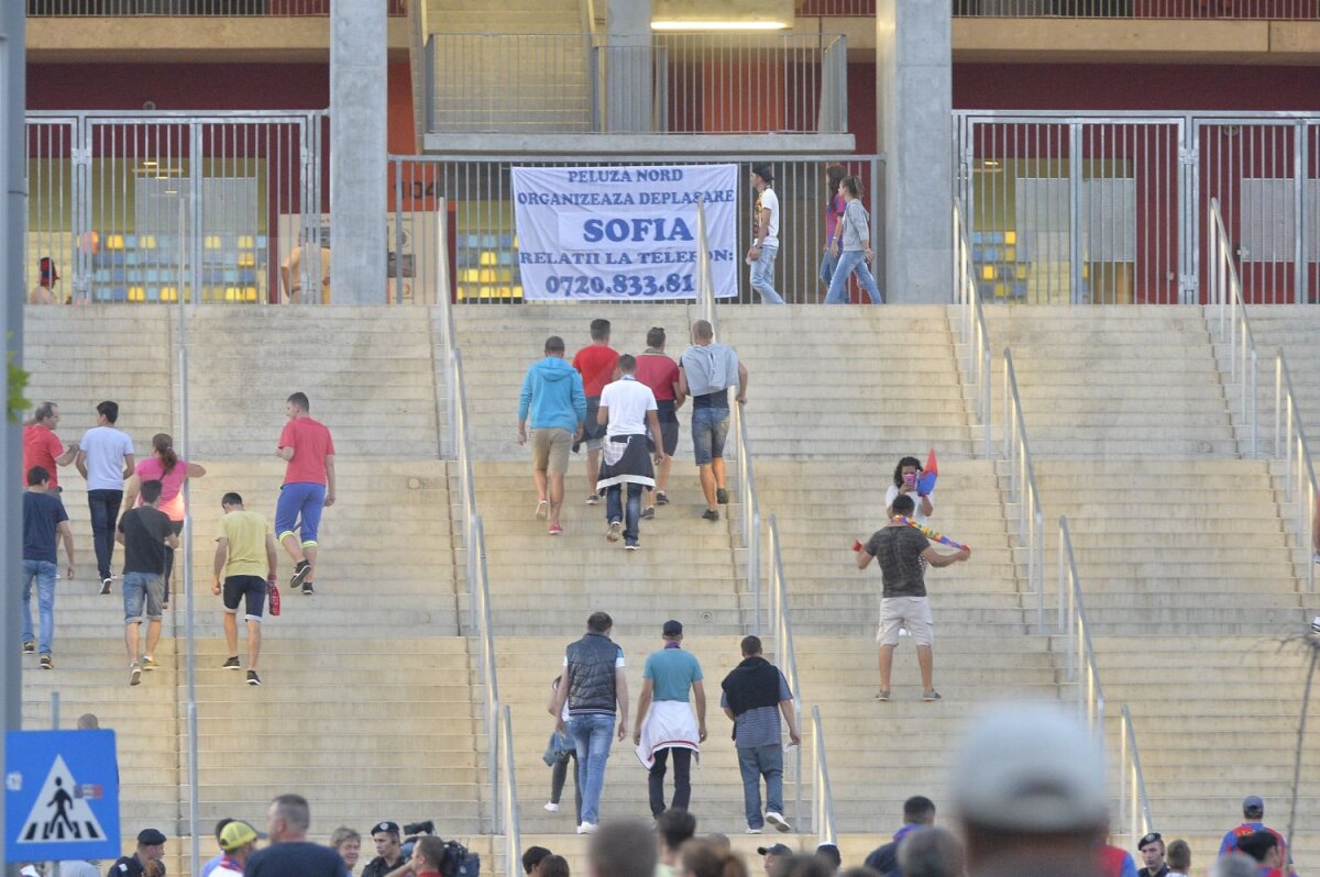 GALERIE FOTO Duelul galeriilor pe Naţional Arena: "Ţiganii, ţiganii" vs. "ŢSKA, ŢSKA!"