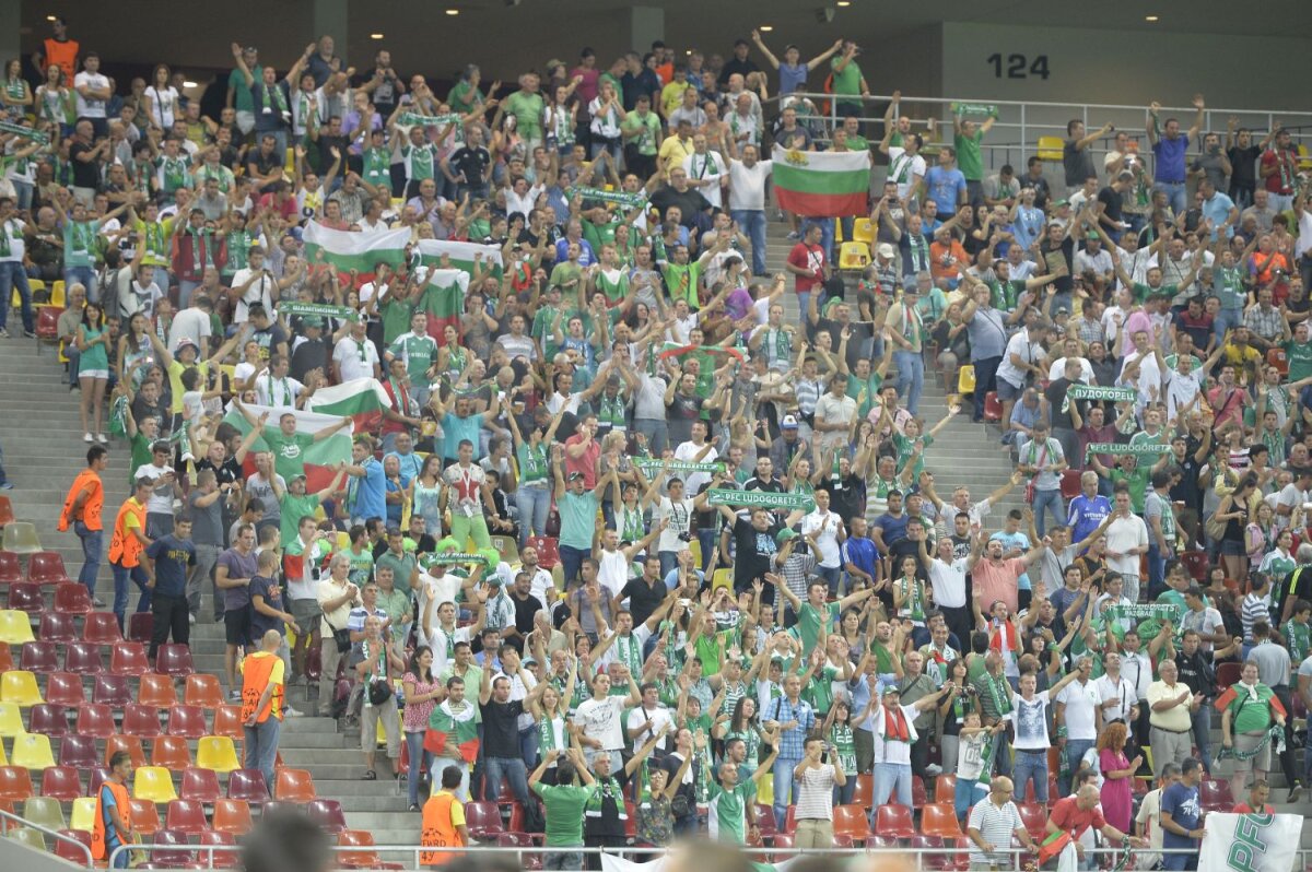 GALERIE FOTO Duelul galeriilor pe Naţional Arena: "Ţiganii, ţiganii" vs. "ŢSKA, ŢSKA!"
