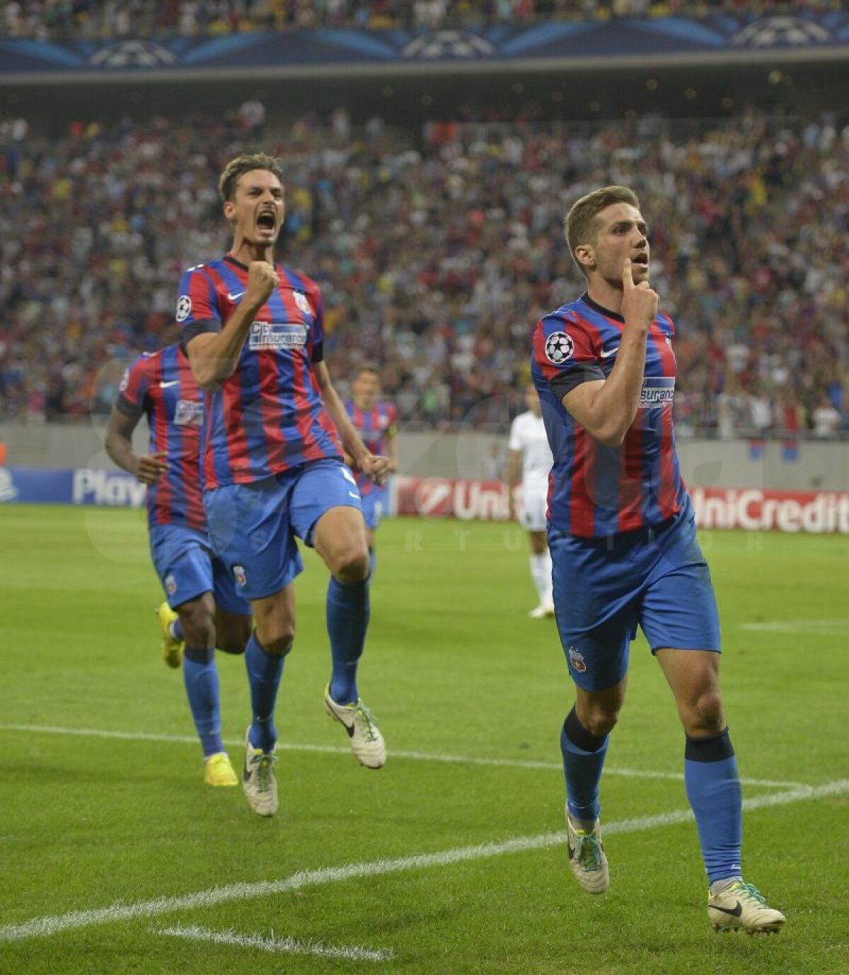 GALERIE FOTO Costel Gâlcă a mizat pe Alexandru Chipciu şi a cîştigat » Steaua - Ludogoreţ 1-0