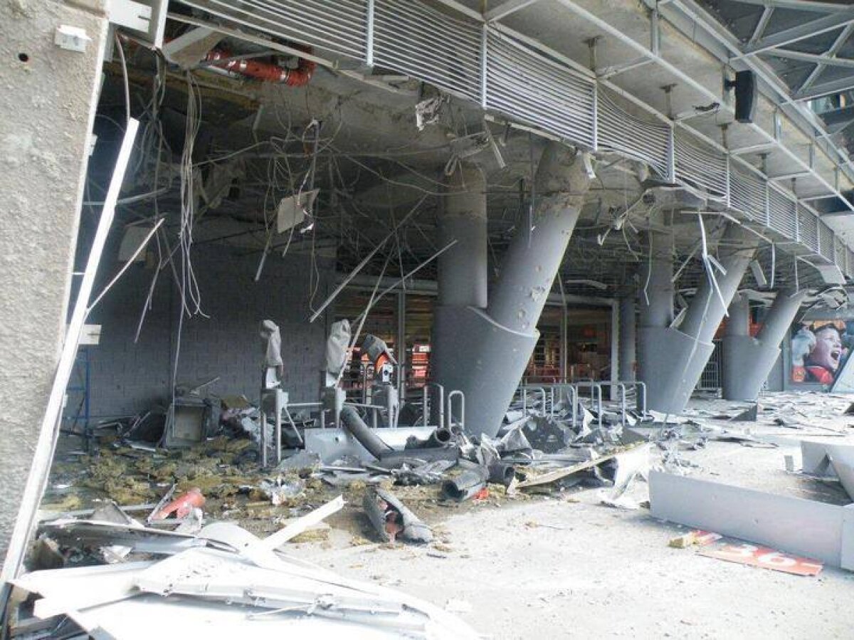 FOTO » Şocant! Două explozii puternice în această dimineaţă la stadionul lui Şahtior, Donbass Arena!