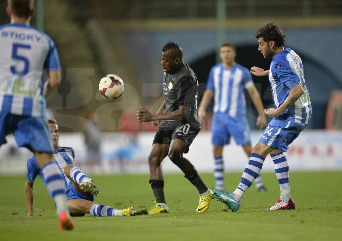 VIDEO şi FOTO CS U Craiova - Petrolul 0-2 » Ploieştenii urcă pe primul loc! Jerry Gane ar putea fi demis