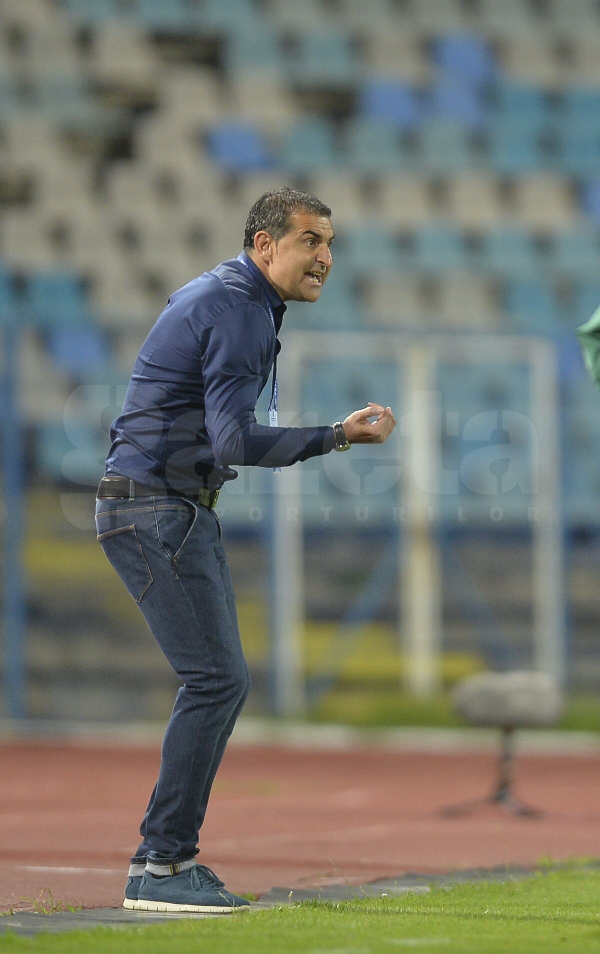 VIDEO şi FOTO CS U Craiova - Petrolul 0-2 » Ploieştenii urcă pe primul loc! Jerry Gane ar putea fi demis