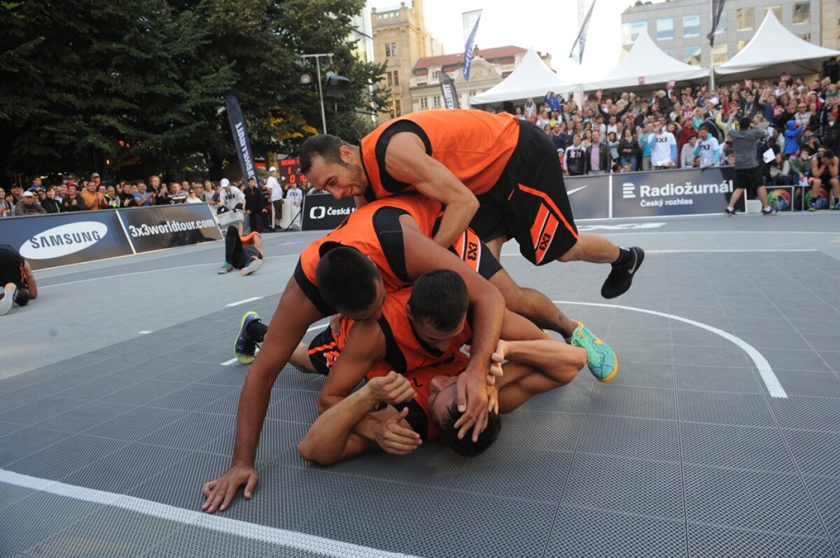 GALERIE FOTO Românii s-au calificat în finala mondială de baschet 3 la 3, care va avea loc la Tokyo!