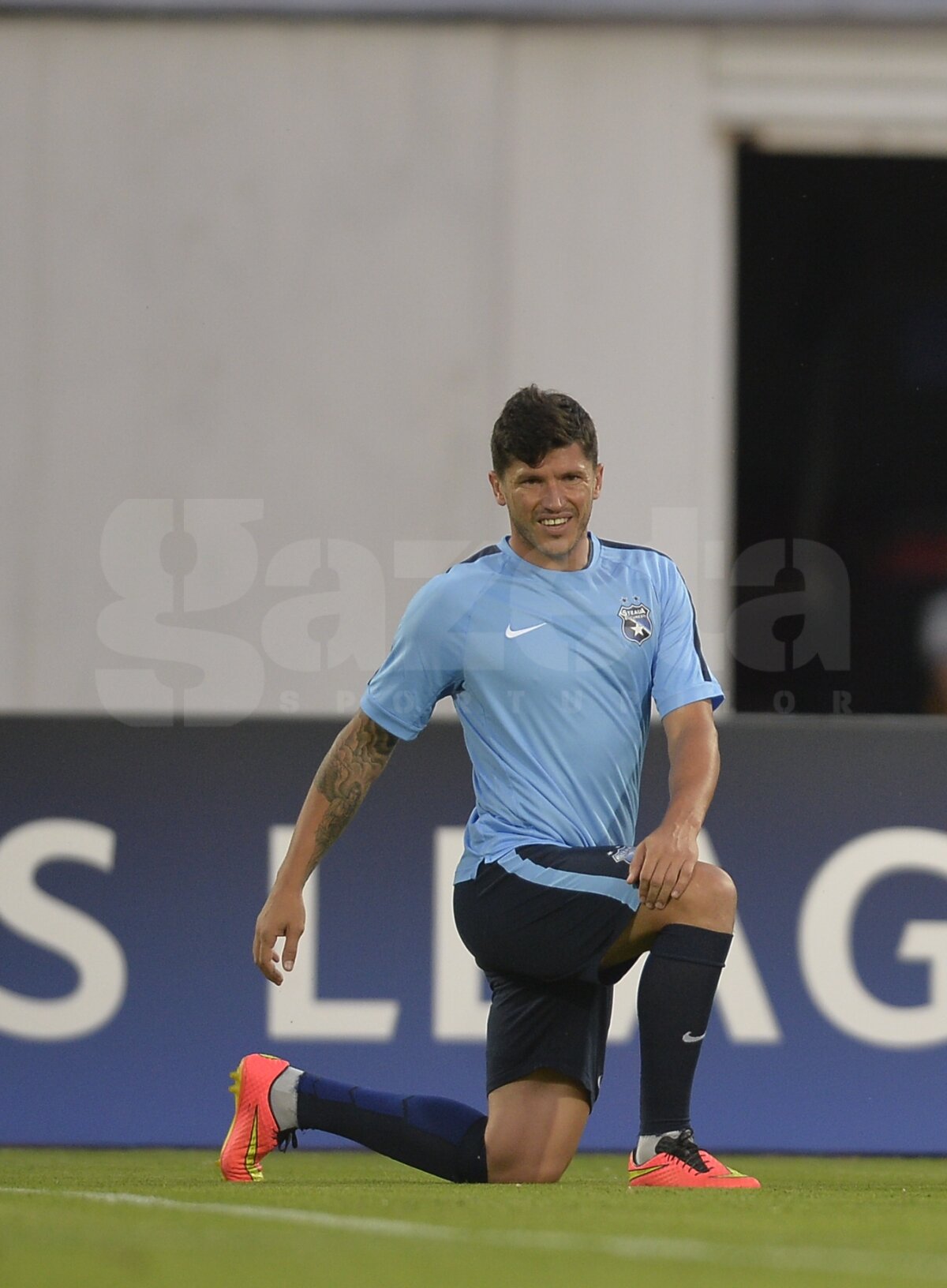 FOTO Atmosferă destinsă la antrenamentul Stelei » Arlauskis şi Tănase s-au antrenat normal