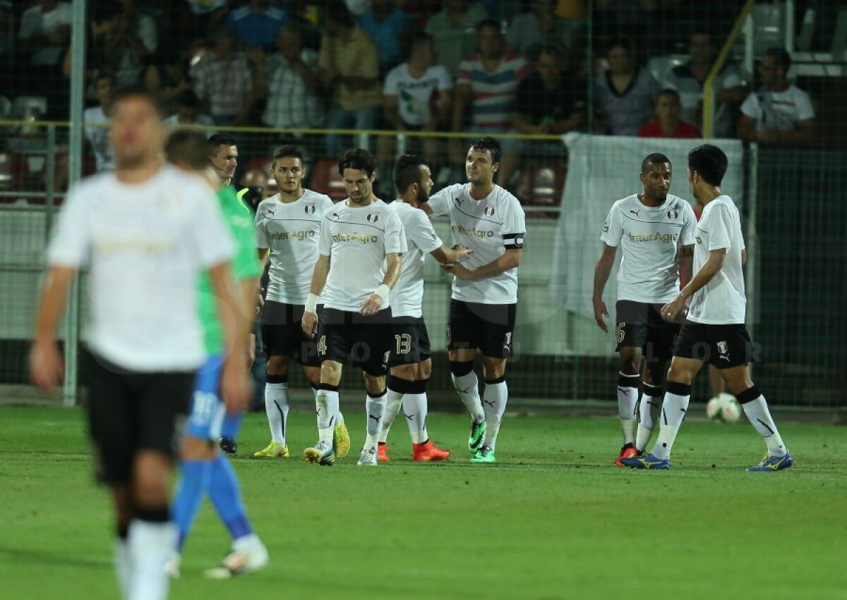 VIDEO şi FOTO Astra - CS U Craiova 5-0 » Giurgiuvenii au făcut spectacol, Jerry Gane e în pericol de a fi demis!