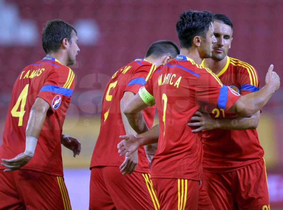 VIDEO şi FOTO Revanşa mult aşteptată a venit! România cîştigă în Grecia, 1-0, deşi a jucat aproape o repriză în 10 oameni