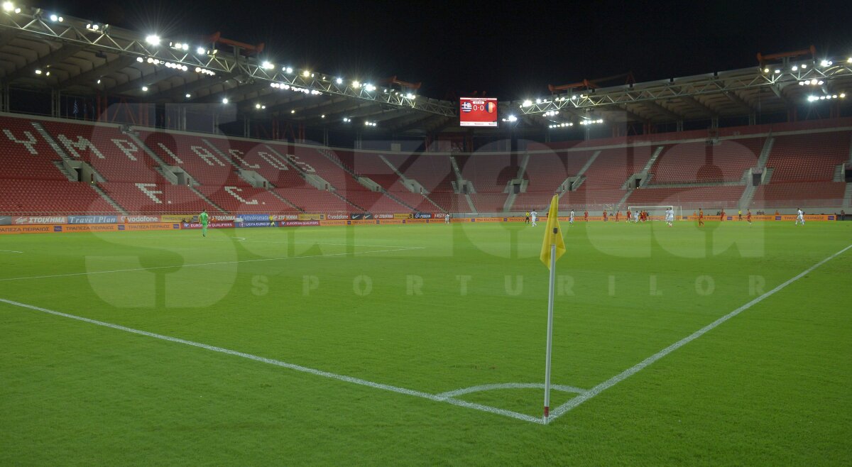 VIDEO şi FOTO Revanşa mult aşteptată a venit! România cîştigă în Grecia, 1-0, deşi a jucat aproape o repriză în 10 oameni