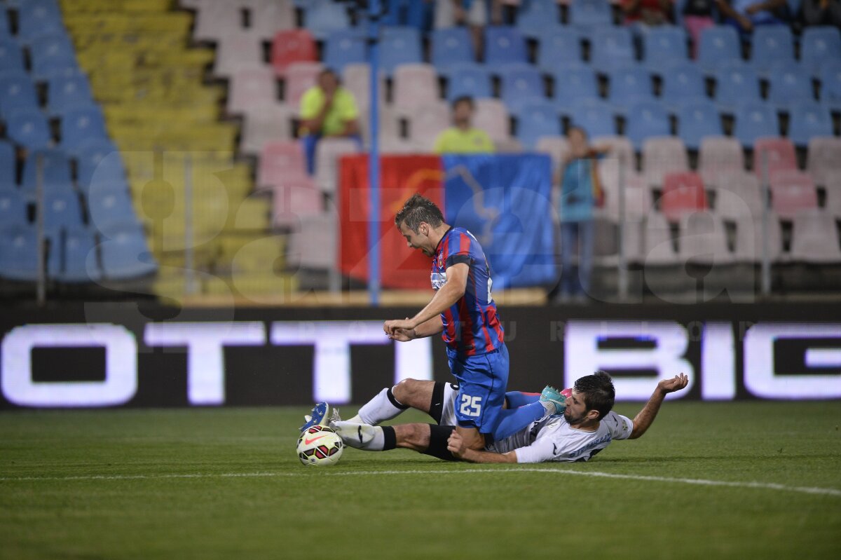 VIDEO şi FOTO Steaua - Gaz Metan 3-1 » Show marca Sînmărtean şi Keşeru!