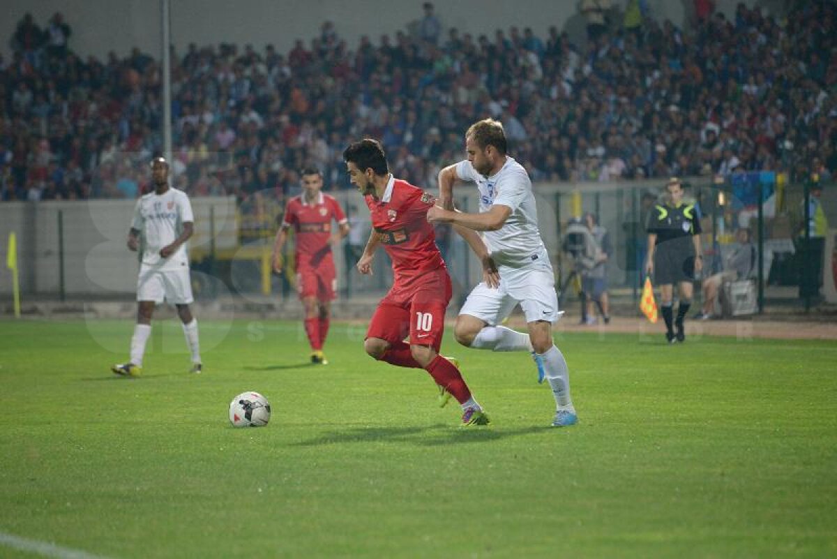 FOTO şi VIDEO Game over la Botoşani » Moldovenii termină invincibilitatea lui Dinamo după un meci spectaculos
