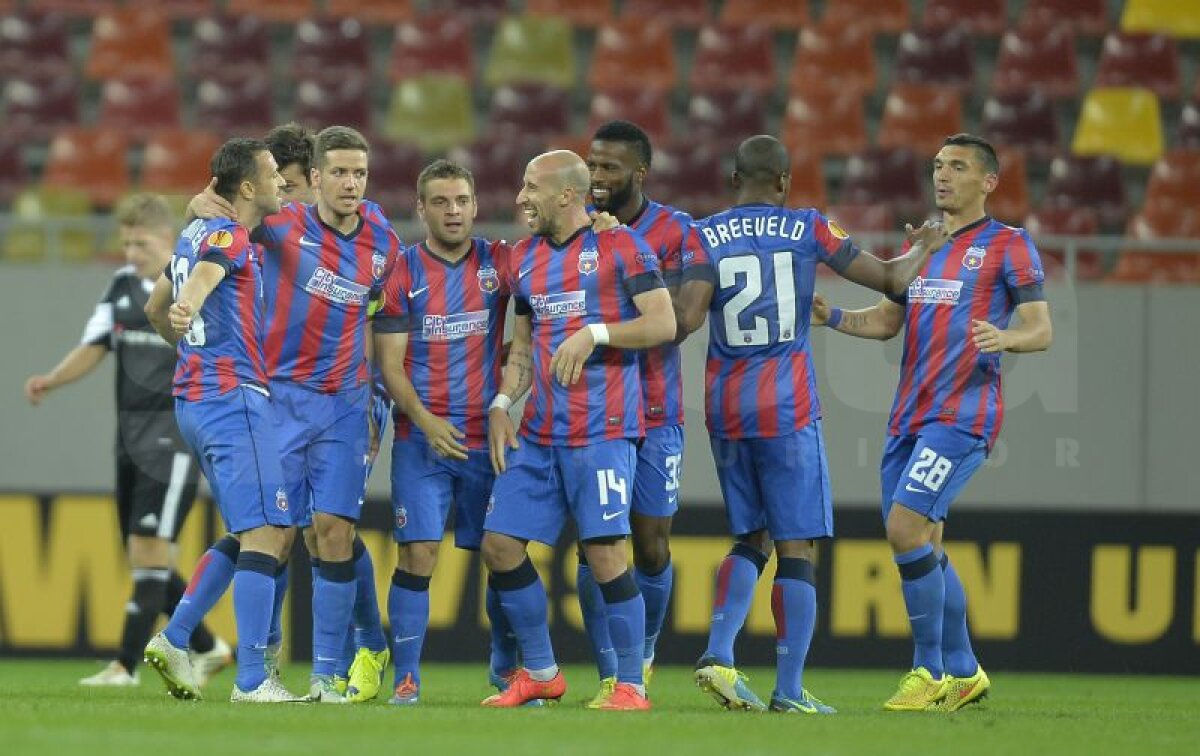 VIDEO+FOTO C-aşa-i în tenis » Dezolantă în prima repriză, Steaua a scăpat cu 0-0 la pauză, dar a umilit-o pe Aalborg pînă la final, 6-0!