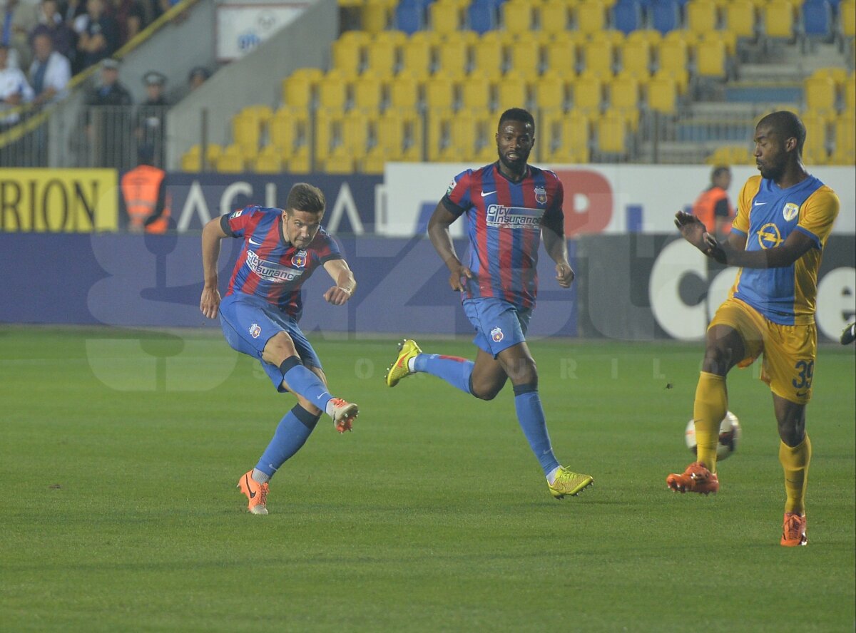 FOTO şi VIDEO Steaua învinge Petrolul cu 3-2, după un meci cu de toate! Roş-albaştrii rămîn lideri în Liga 1