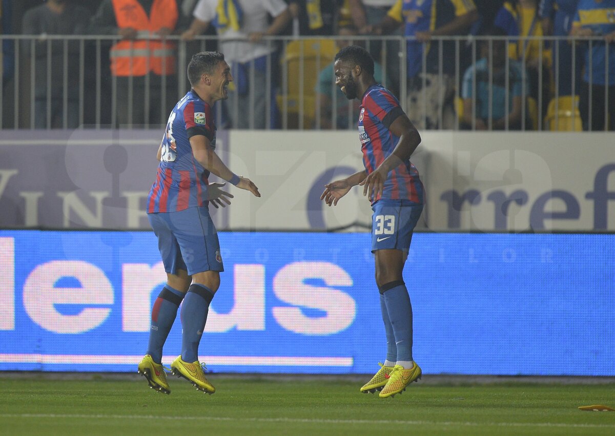 FOTO şi VIDEO Steaua învinge Petrolul cu 3-2, după un meci cu de toate! Roş-albaştrii rămîn lideri în Liga 1