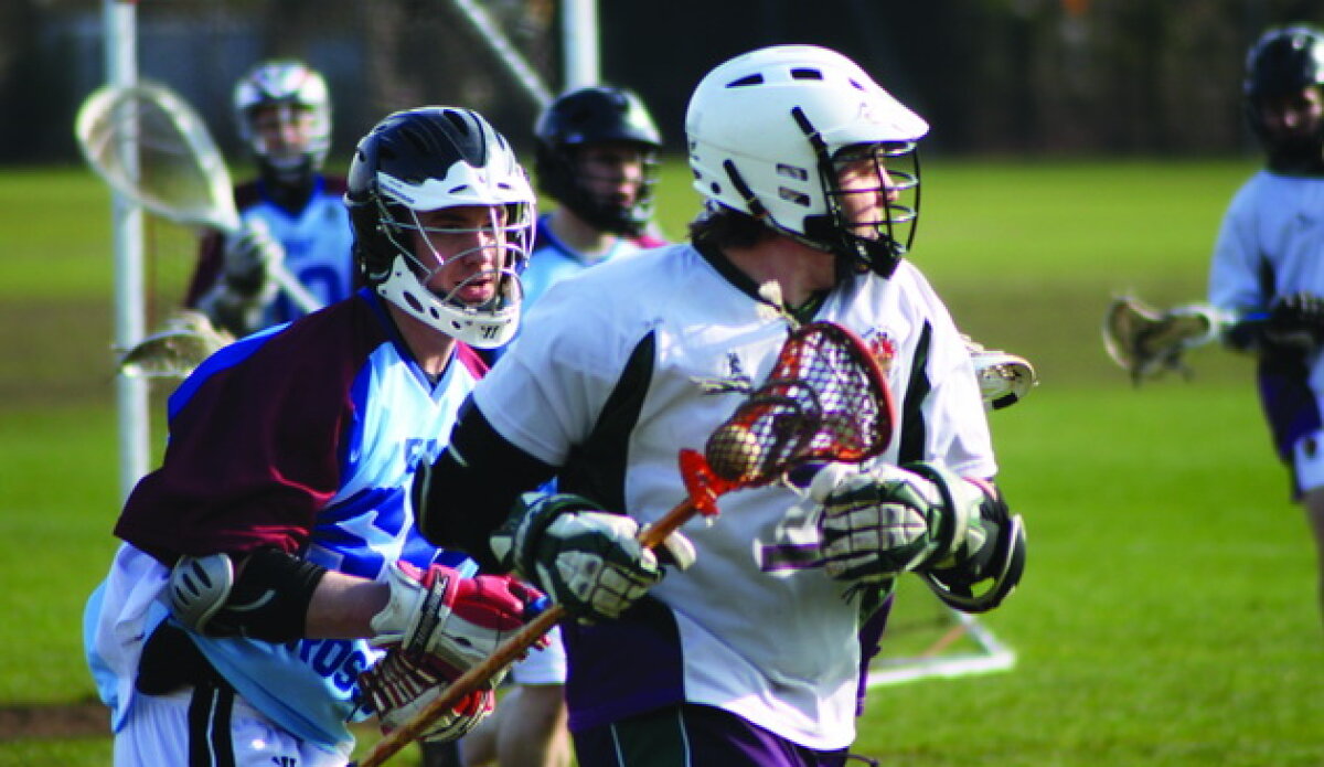 Principele Nicolae al României nu se sfieşte să facă sport cot la cot cu oamenii de rînd: "Am fost căpitanul echipei de rugby"