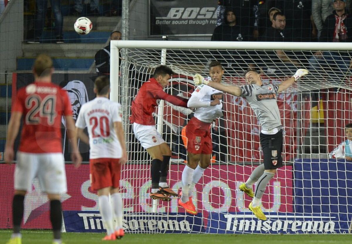 FOTO Nebunie pe ”Ilie Oană” » Fortuna Cîmpina a sperat 91 de minute la o minune, dar a fost spulberată de Dinamo în prelungiri