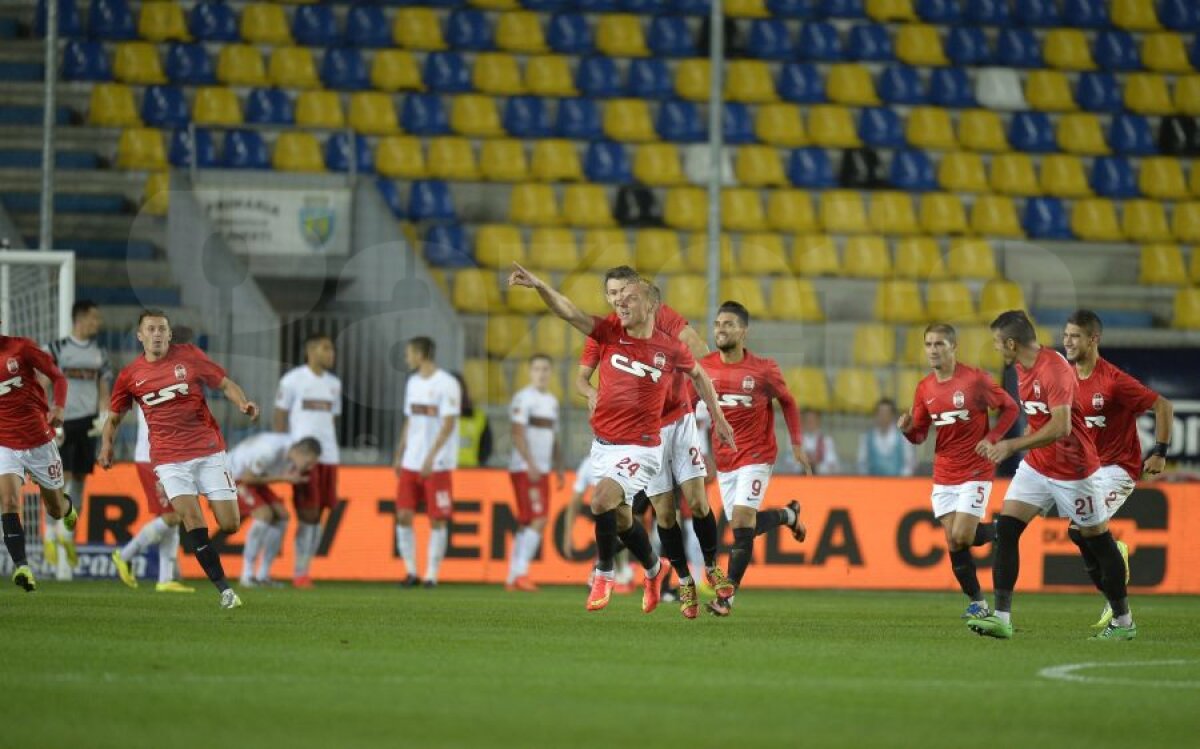 FOTO Nebunie pe ”Ilie Oană” » Fortuna Cîmpina a sperat 91 de minute la o minune, dar a fost spulberată de Dinamo în prelungiri