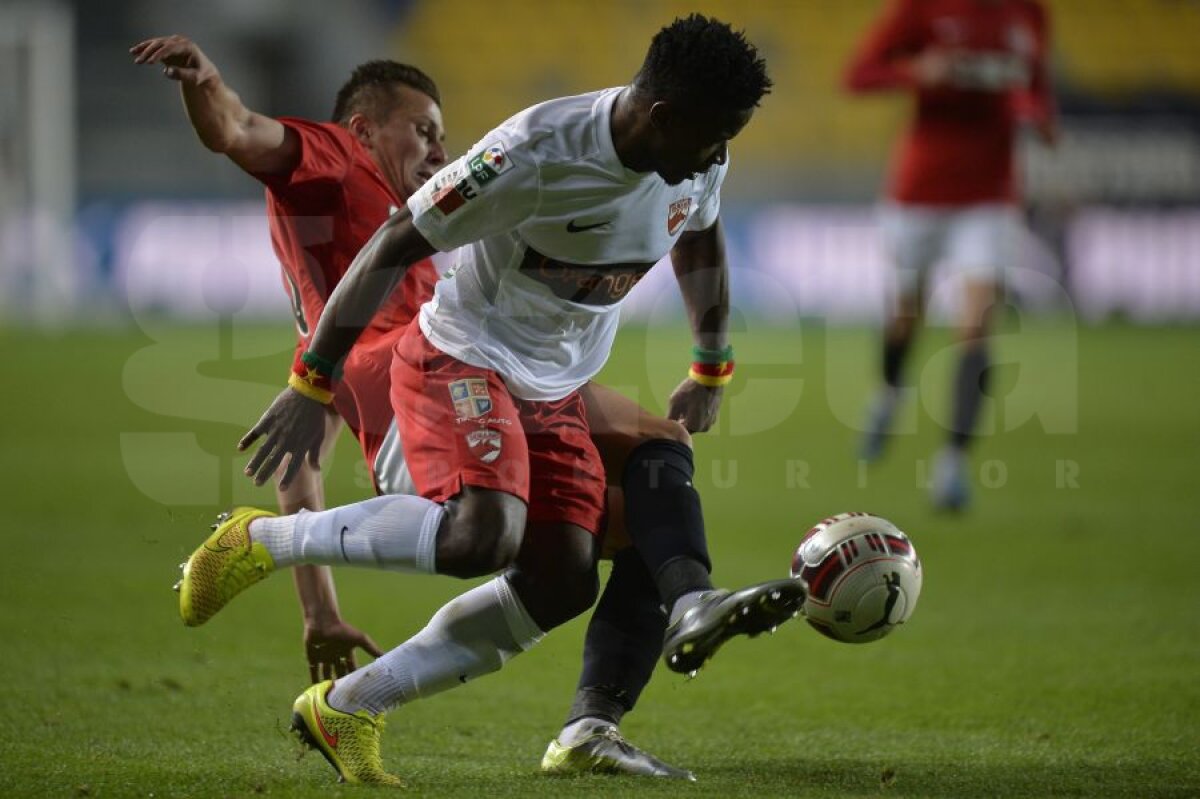 FOTO Nebunie pe ”Ilie Oană” » Fortuna Cîmpina a sperat 91 de minute la o minune, dar a fost spulberată de Dinamo în prelungiri