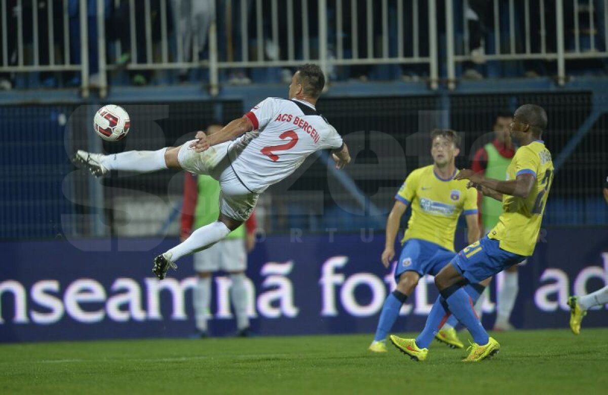 FOTO Steaua a avut nevoie de un om în plus pentru a trece de ACS Berceni în "şaisprezecimile" Cupei