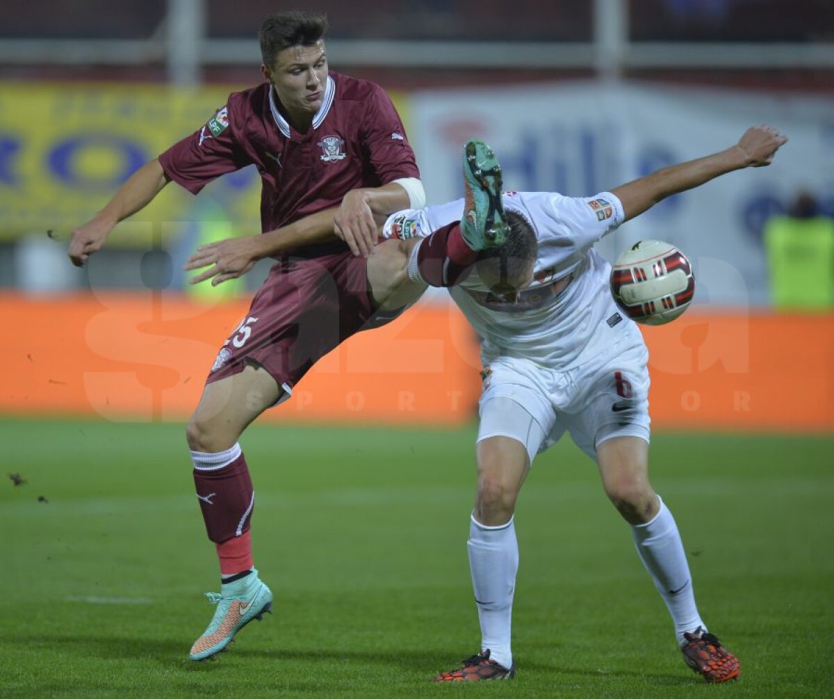 VIDEO+FOTO Prea buni şi în zece » Dinamo s-a distrat în Giuleşti, 3-0 cu Rapid, deşi a jucat aproape tot meciul în inferioritate