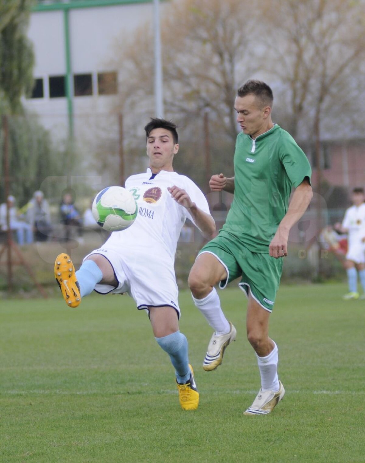 FOTO Mai buni! » FC 2002 Vaslui nu ţine pasul cu favorita la cîştigarea campionatului judeţean, Atletico Vaslui