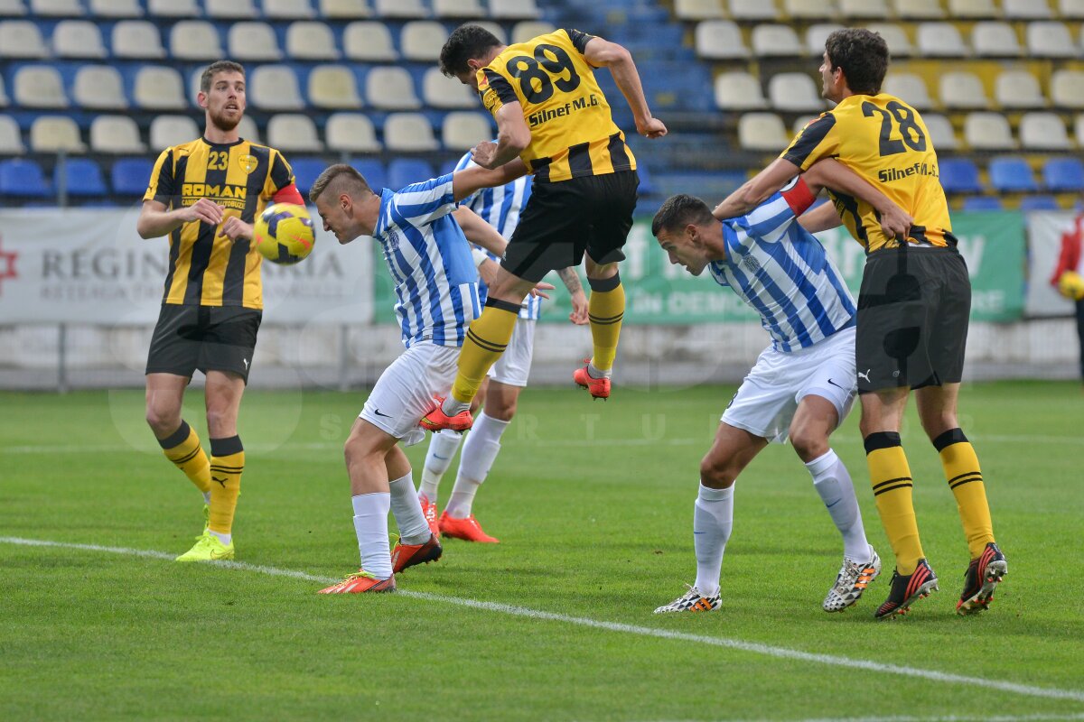 VIDEO şi FOTO » FC Braşov - CSMS Iaşi 2-0 » Braşovenii se îndepărtează de zona retrogradabilă