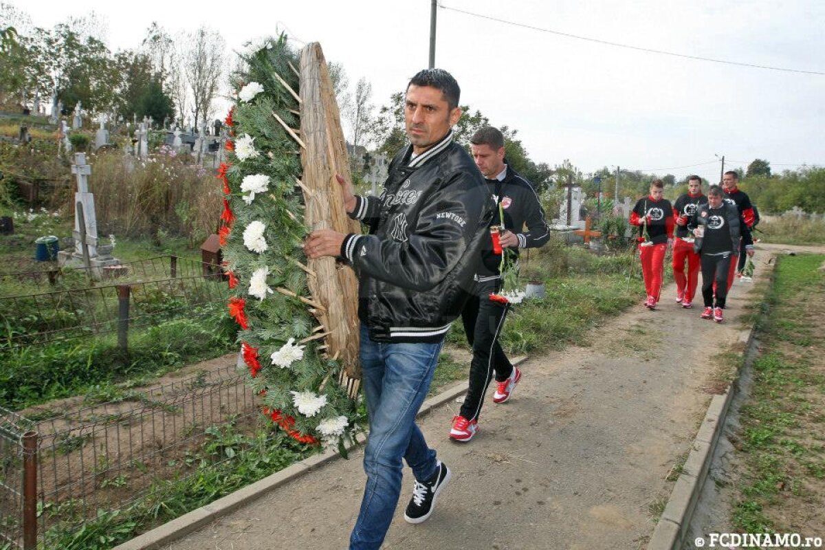 GALERIE FOTO Dinamoviştii s-au recules la mormîntul lui Cătălin Hîldan » Dănciulescu: ”În memoria «Unicului Căpitan», să umplem arena!”