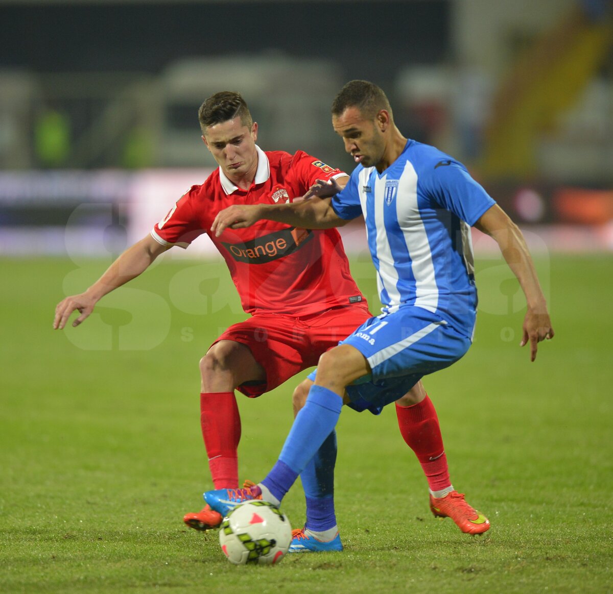 FOTO şi VIDEO » Dinamo - CS U Craiova 1-1 » Oltenii rămîn neînvinşi în ultimele patru meciuri