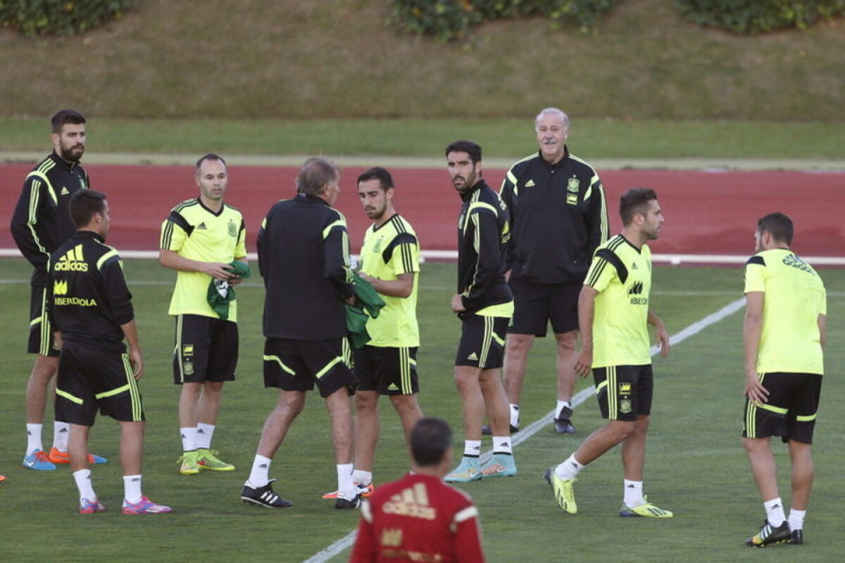 VIDEO Un internaţional spaniol, renegat de fani: "Afară de la naţională!"