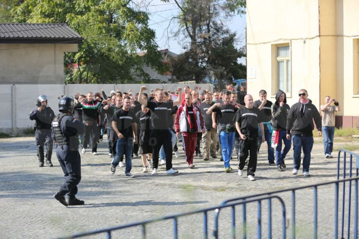 liveTEXT, VIDEO, FOTO Maghiarii au returnat o bună parte din bilete » Cîţi suporteri va mai avea naţionala Ungariei