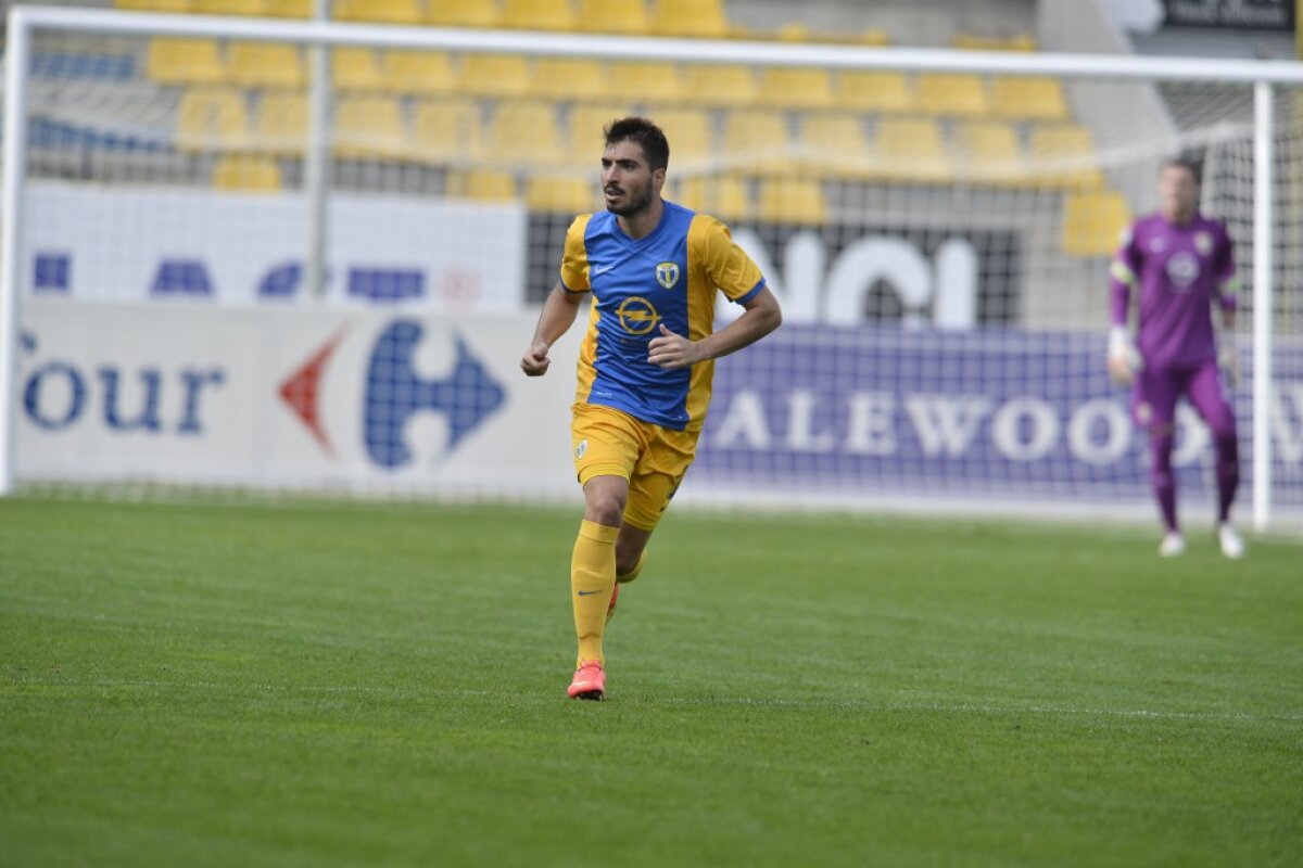 GALERIE FOTO Petrolul a învins Viitorul cu 3-0, într-o partidă amicală! Ianis Hagi a fost titular
