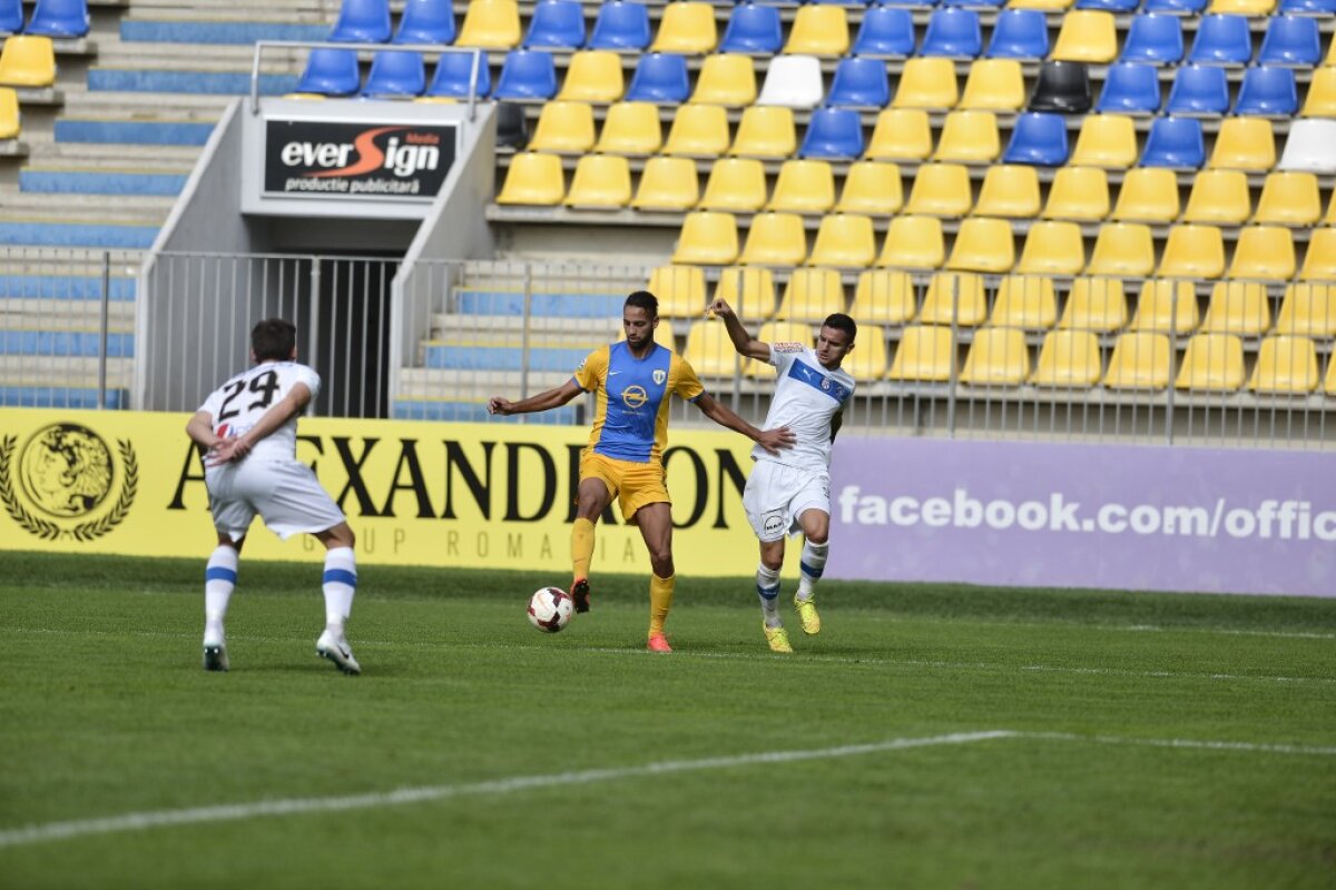 GALERIE FOTO Petrolul a învins Viitorul cu 3-0, într-o partidă amicală! Ianis Hagi a fost titular
