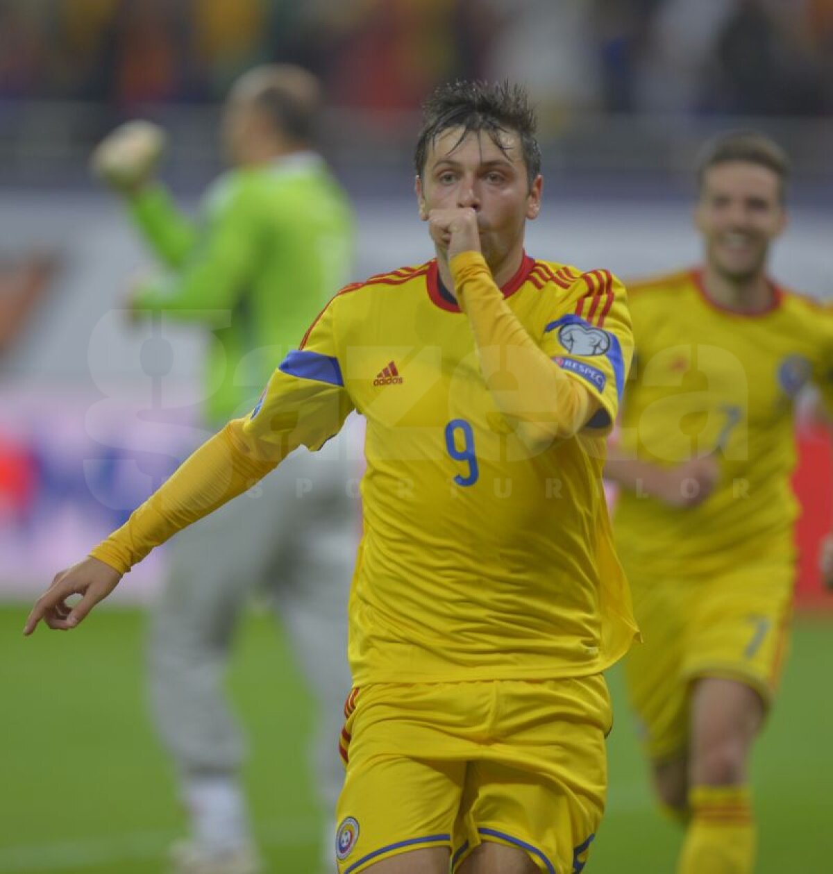 FOTO şi VIDEO România nu reuşeşte să treacă de Ungaria, după un meci cu două reprize total diferite, scor 1-1