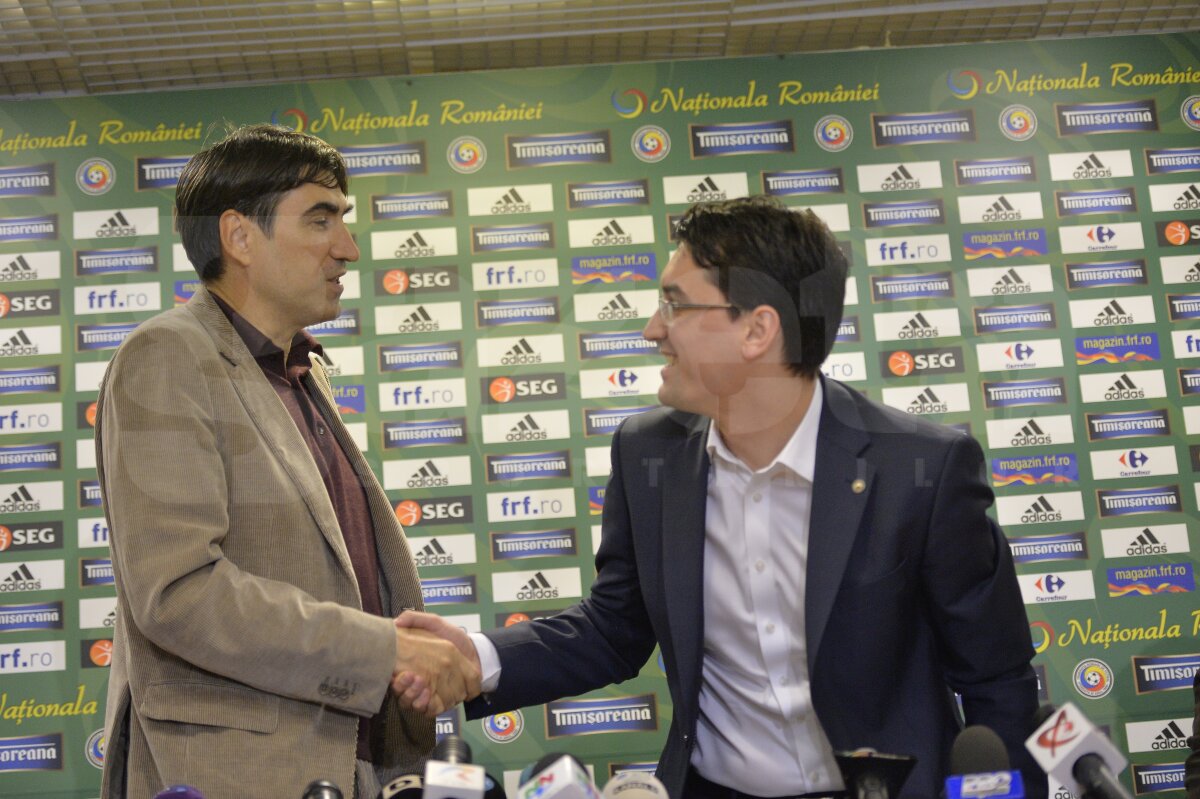 FOTO Atac DUR al lui Răzvan Burleanu la adresa lui Mircea Sandu: "Să îşi vadă de drumurile la DNA! Nu ne ating lăturile lui"