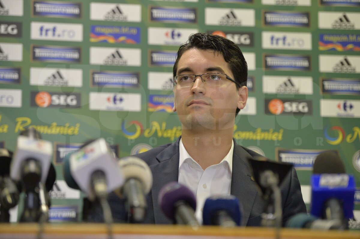 FOTO Atac DUR al lui Răzvan Burleanu la adresa lui Mircea Sandu: "Să îşi vadă de drumurile la DNA! Nu ne ating lăturile lui"