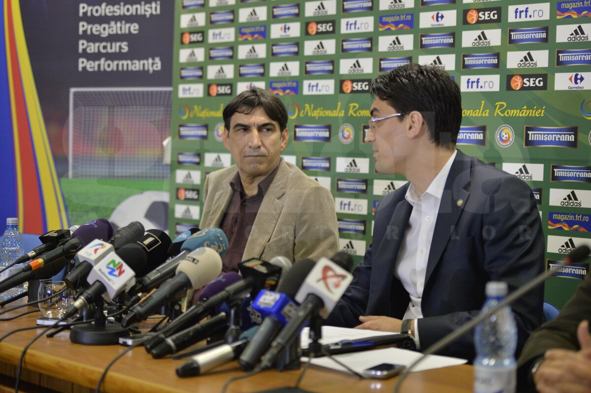 FOTO Atac DUR al lui Răzvan Burleanu la adresa lui Mircea Sandu: "Să îşi vadă de drumurile la DNA! Nu ne ating lăturile lui"