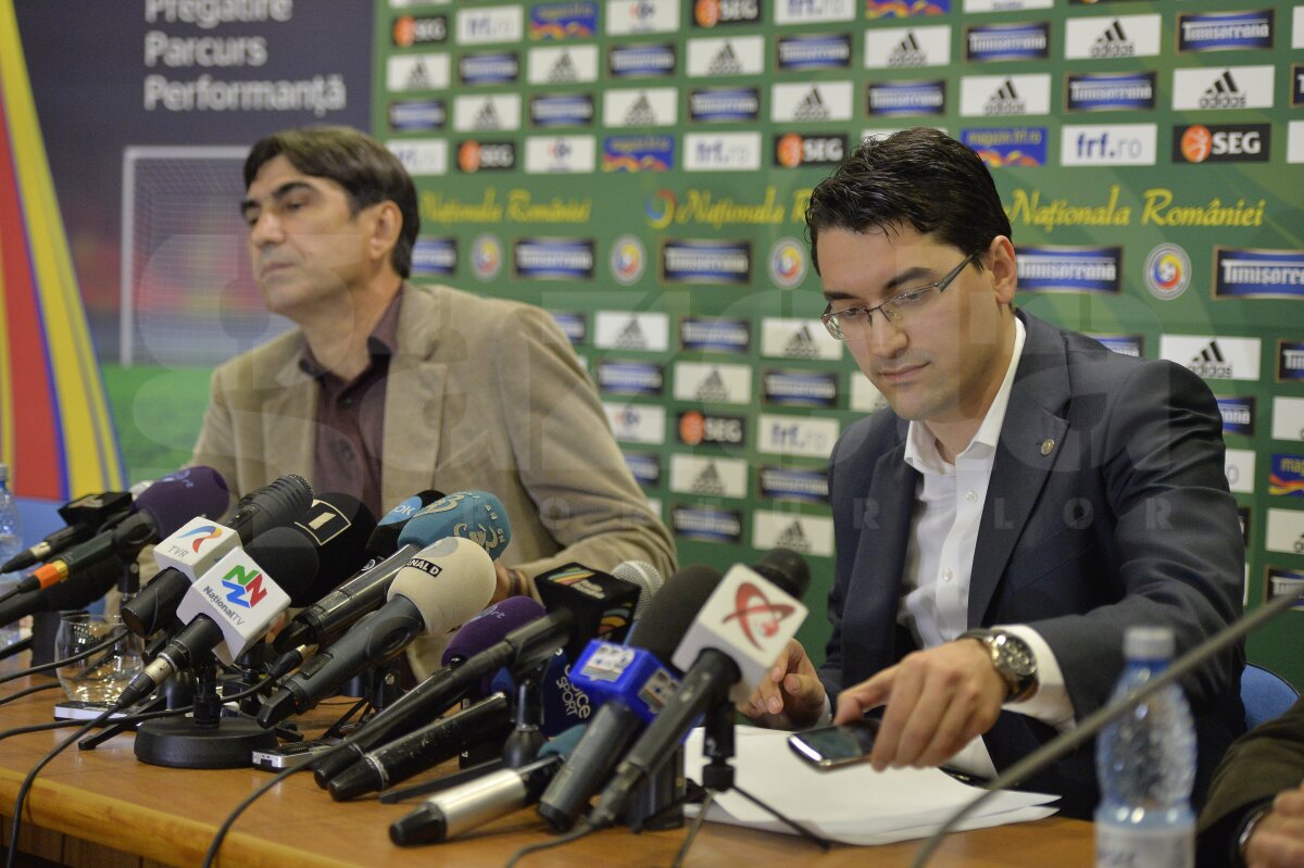 FOTO Atac DUR al lui Răzvan Burleanu la adresa lui Mircea Sandu: "Să îşi vadă de drumurile la DNA! Nu ne ating lăturile lui"