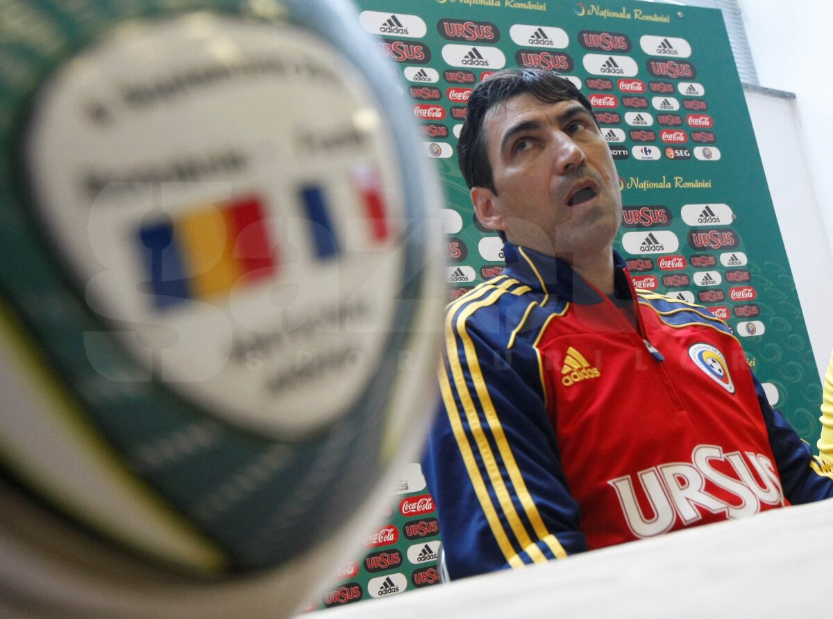 GALERIE FOTO Cele 10 feţe ale Satanei » O colecţie de imagini senzaţionale cu un selecţioner cu personalitate