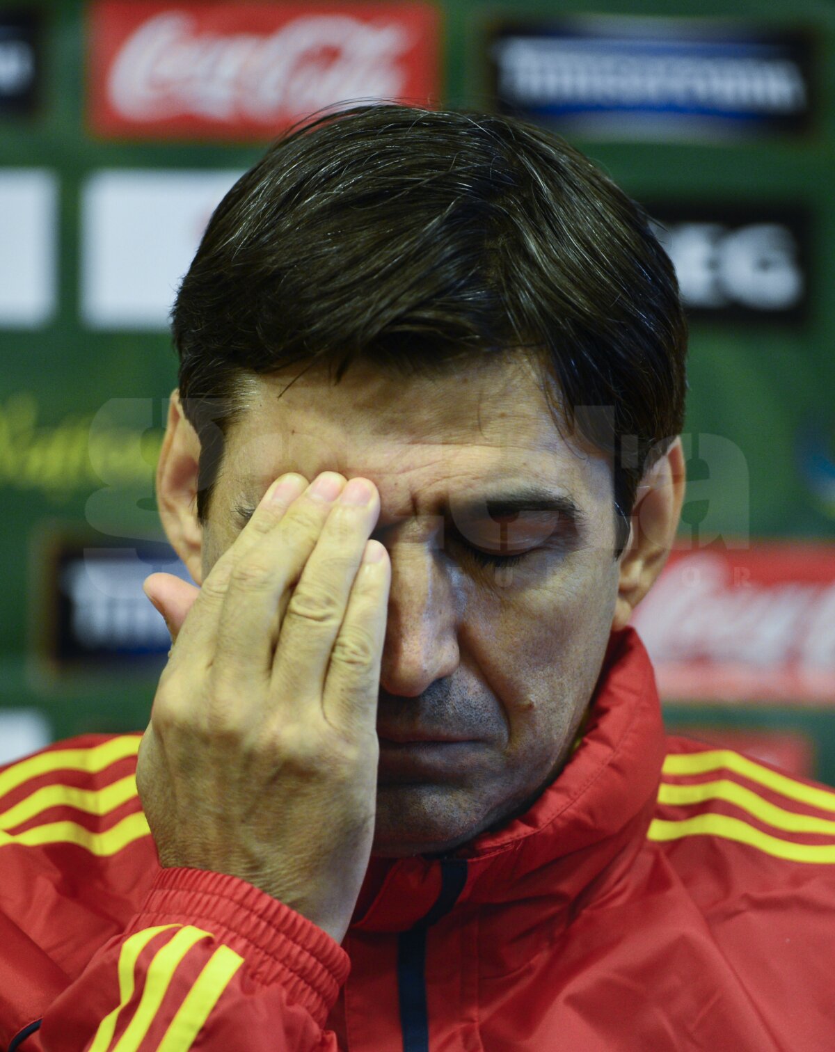 GALERIE FOTO Cele 10 feţe ale Satanei » O colecţie de imagini senzaţionale cu un selecţioner cu personalitate