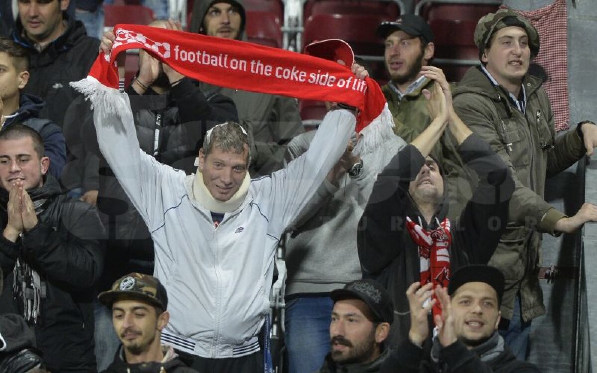 FOTO Înapoi după război! Suporterul bătut la meciul naţionalei a revenit în tribune