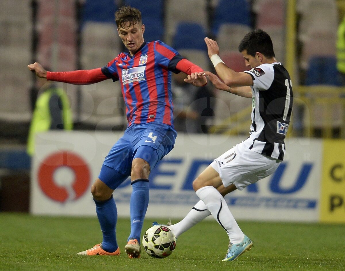 FOTO + VIDEO Recital în Ghencea! Steaua cîştigă la scor meciul cu U Cluj, 4-1 şi îşi reface avantajul de 3 puncte în fruntea clasamentului