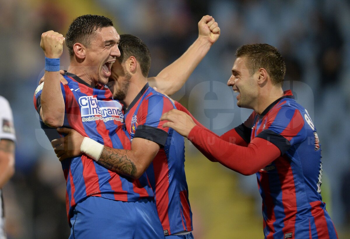 FOTO + VIDEO Recital în Ghencea! Steaua cîştigă la scor meciul cu U Cluj, 4-1 şi îşi reface avantajul de 3 puncte în fruntea clasamentului