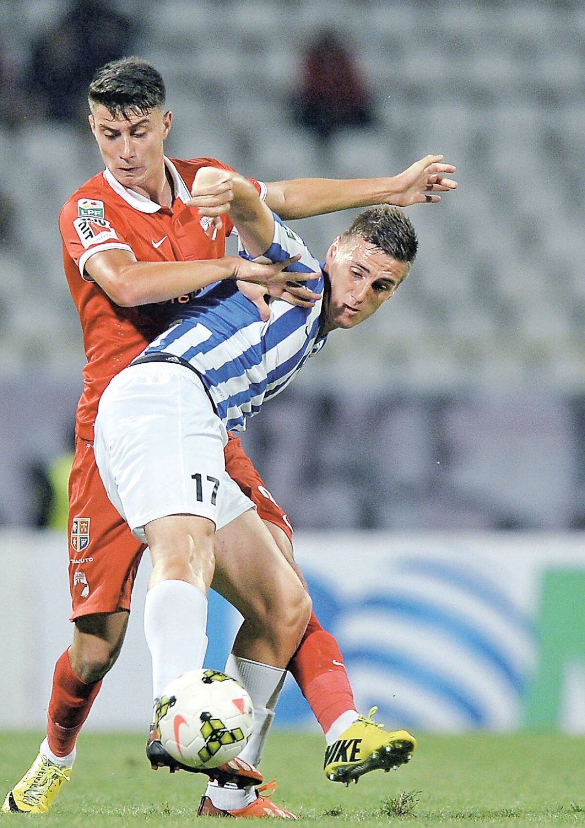 Schimbă linia defensivă » Cum arată cuplul de fundaşi centrali pregătit de Flavius Stoican