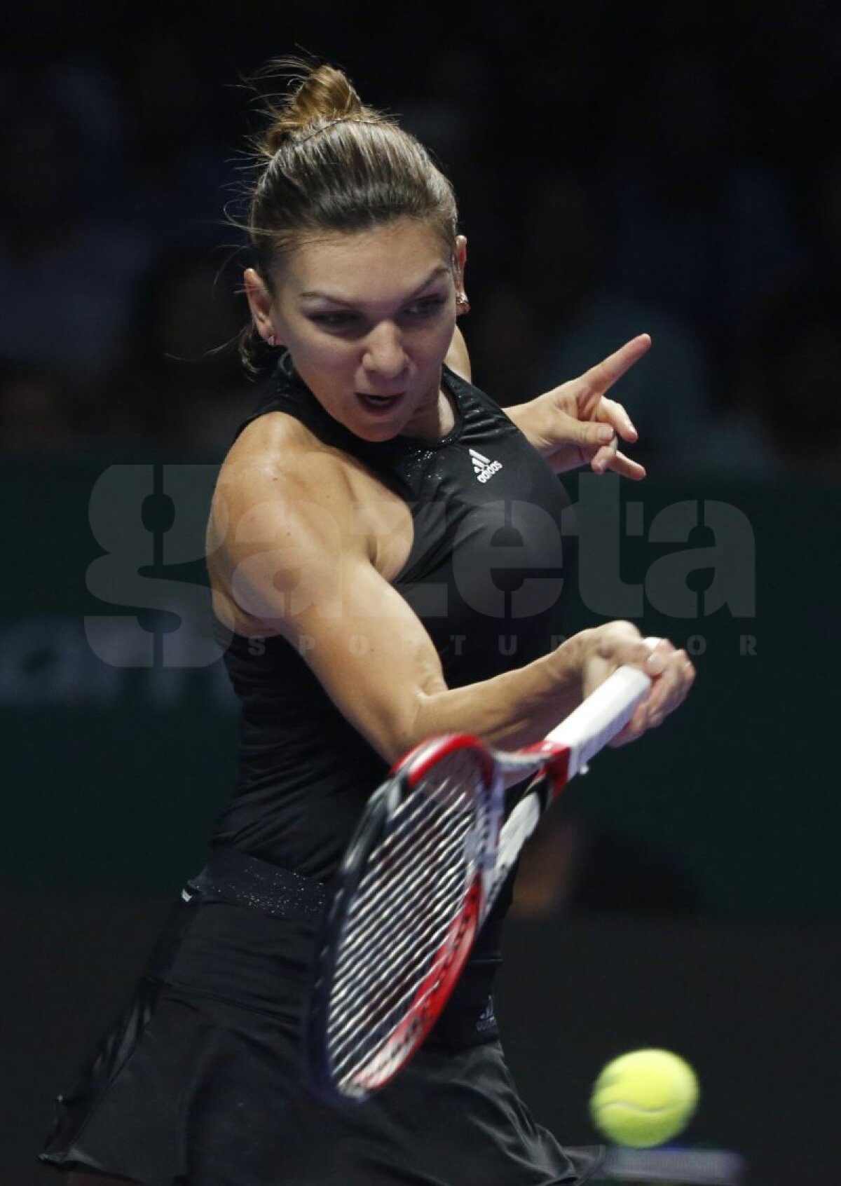 FOTO Simona, nu vrei să candidezi? :) SENZAŢIONAL! Cea mai mare victorie din carieră pentru Simona Halep! A DEMOLAT-O pe Serena în două seturi, 6-0, 6-2