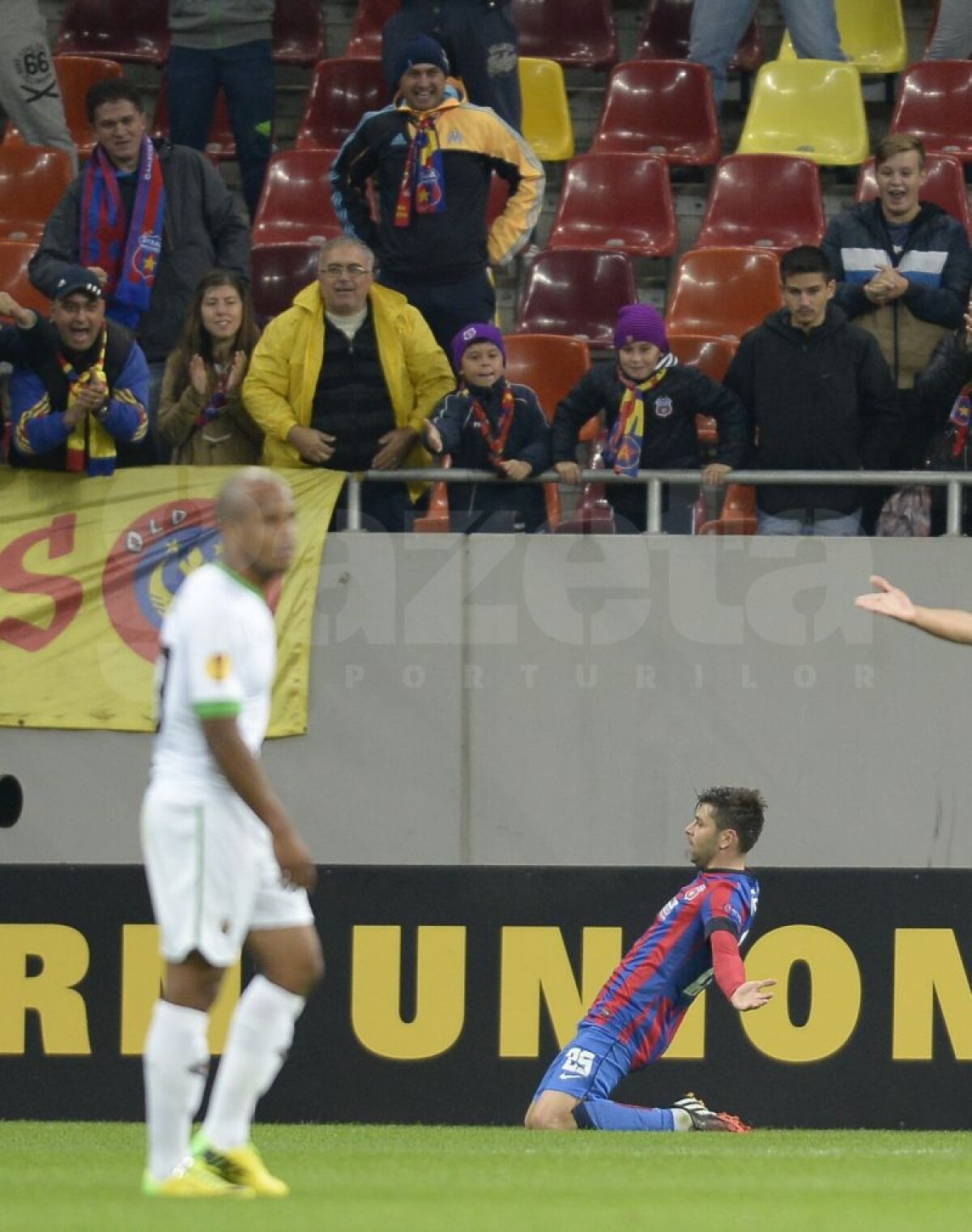 FOTO şi VIDEO Steaua urcă pe primul loc în grupa J din Europa League, după victoria în faţa lui Rio Ave, scor 2-1