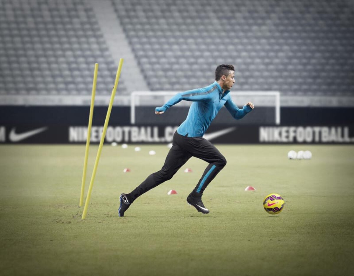 Gheata Mercurial Superfly CR7 straluceste perfect pentru Cristiano Ronaldo