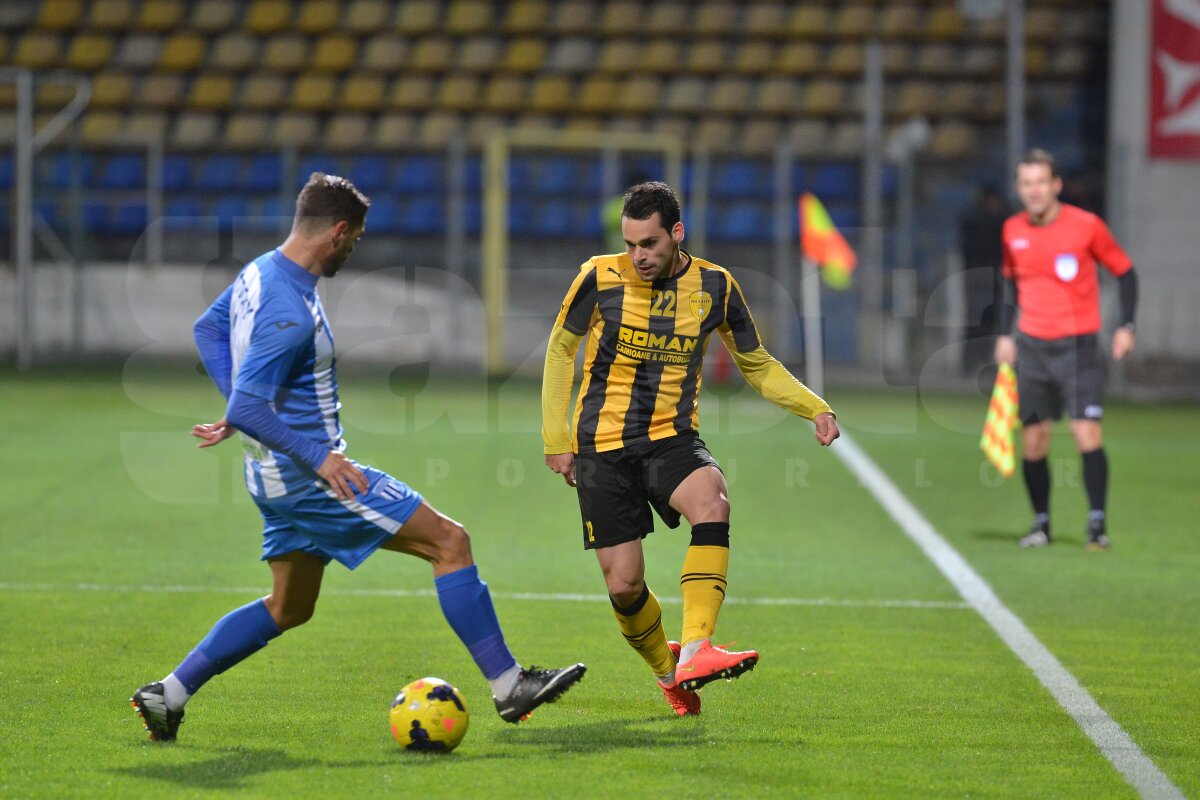 FOTO şi VIDEO CS U Craiova se impune pe terenul lui FC Braşov, scor 3-2, după un meci nebun