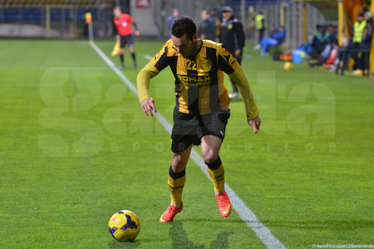 FOTO şi VIDEO CS U Craiova se impune pe terenul lui FC Braşov, scor 3-2, după un meci nebun