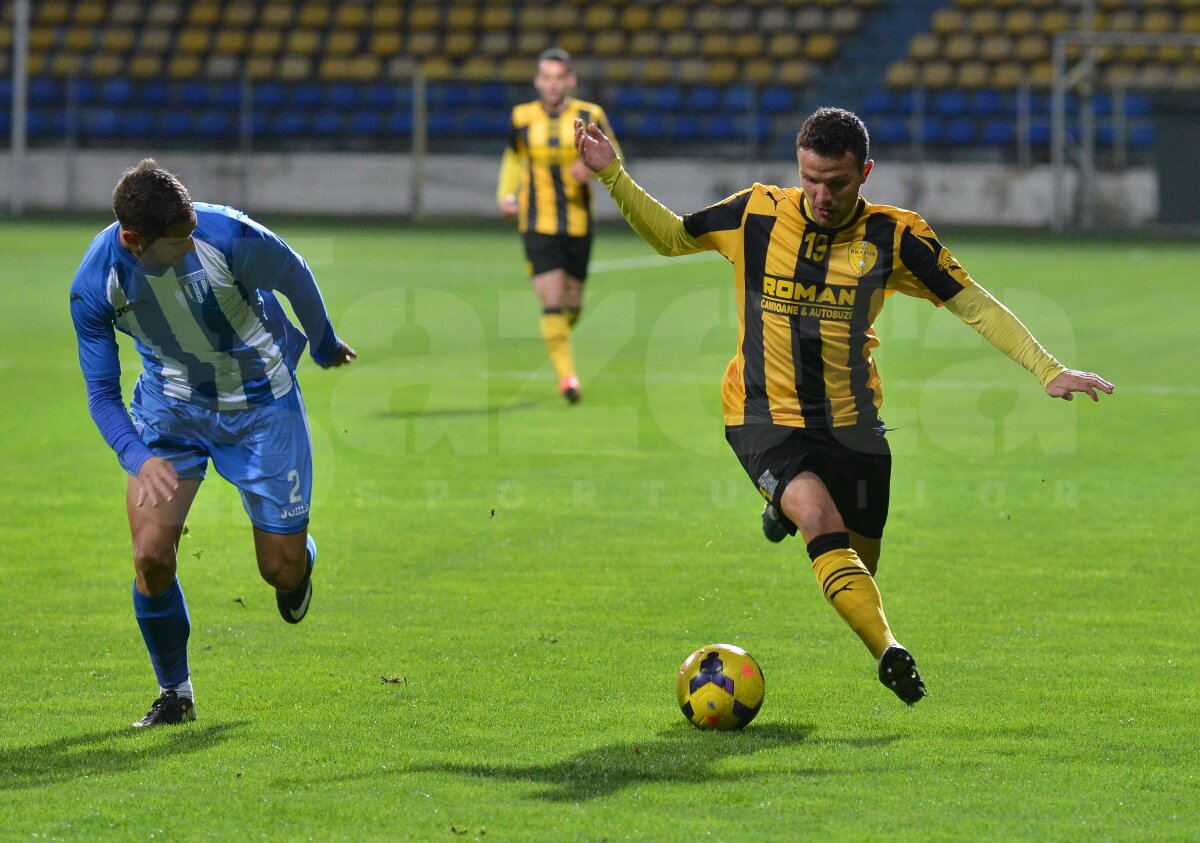 FOTO şi VIDEO CS U Craiova se impune pe terenul lui FC Braşov, scor 3-2, după un meci nebun