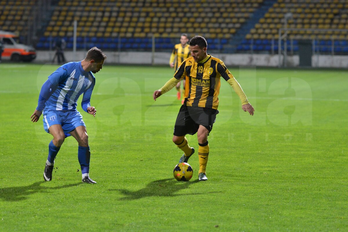 FOTO şi VIDEO CS U Craiova se impune pe terenul lui FC Braşov, scor 3-2, după un meci nebun